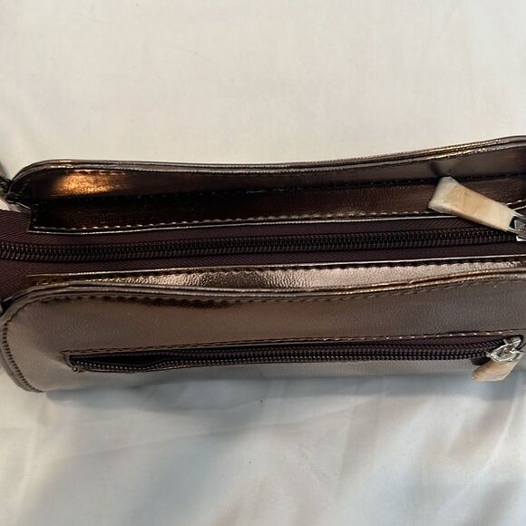 NWT Elegant Metallic Brown Womens Handbag Set perfect for all your essentials - Picture 9 of 14
